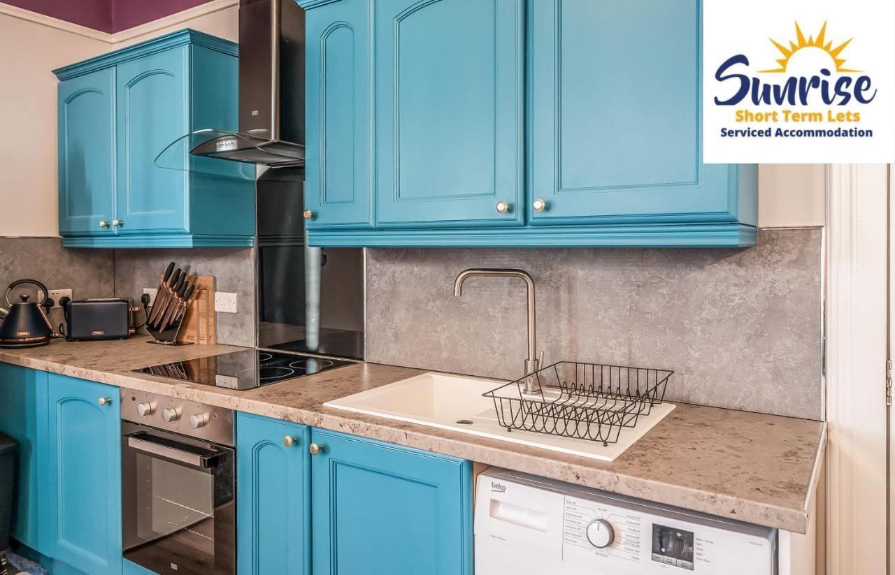 Presidential Apartment, Family Home, Luxury Bedrooms, 2 Rooms, 1 King Bed, 2 Single Beds, Free Wifi, Free Parking, Tourists, Business Travelers, Relocation, Beautiful River Views, - Long Stays, Invoice And Reduced Price Are Only Via Sunrise Short Let Dundee Ngoại thất bức ảnh