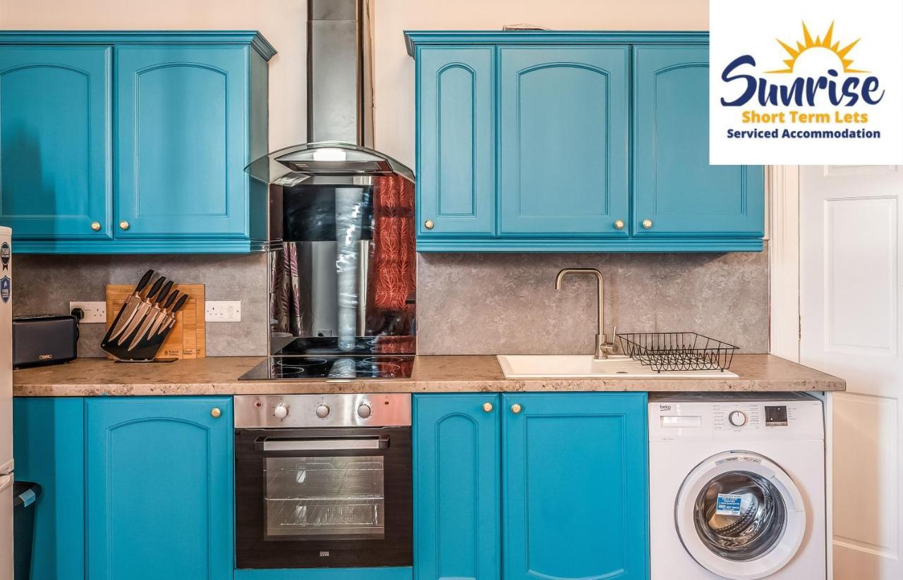 Presidential Apartment, Family Home, Luxury Bedrooms, 2 Rooms, 1 King Bed, 2 Single Beds, Free Wifi, Free Parking, Tourists, Business Travelers, Relocation, Beautiful River Views, - Long Stays, Invoice And Reduced Price Are Only Via Sunrise Short Let Dundee Ngoại thất bức ảnh