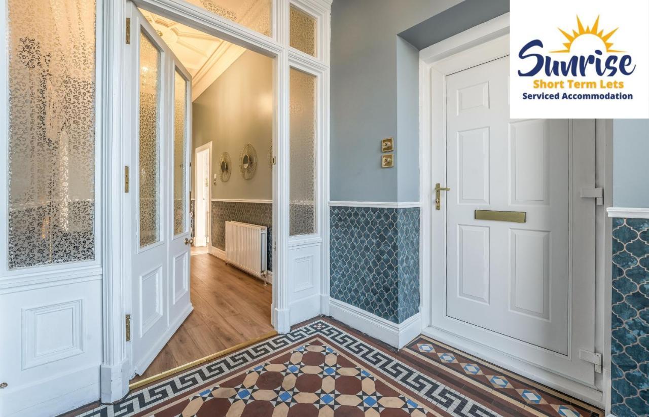 Presidential Apartment, Family Home, Luxury Bedrooms, 2 Rooms, 1 King Bed, 2 Single Beds, Free Wifi, Free Parking, Tourists, Business Travelers, Relocation, Beautiful River Views, - Long Stays, Invoice And Reduced Price Are Only Via Sunrise Short Let Dundee Ngoại thất bức ảnh
