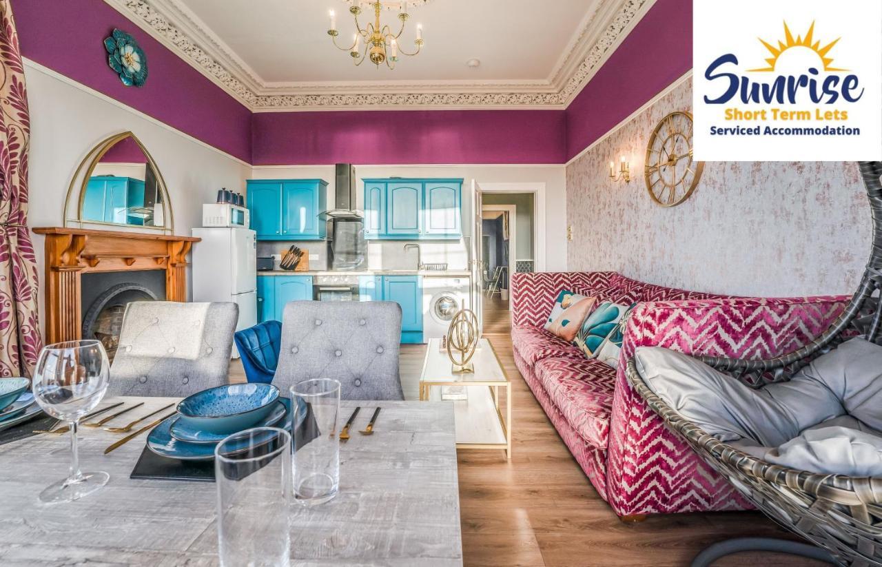 Presidential Apartment, Family Home, Luxury Bedrooms, 2 Rooms, 1 King Bed, 2 Single Beds, Free Wifi, Free Parking, Tourists, Business Travelers, Relocation, Beautiful River Views, - Long Stays, Invoice And Reduced Price Are Only Via Sunrise Short Let Dundee Ngoại thất bức ảnh