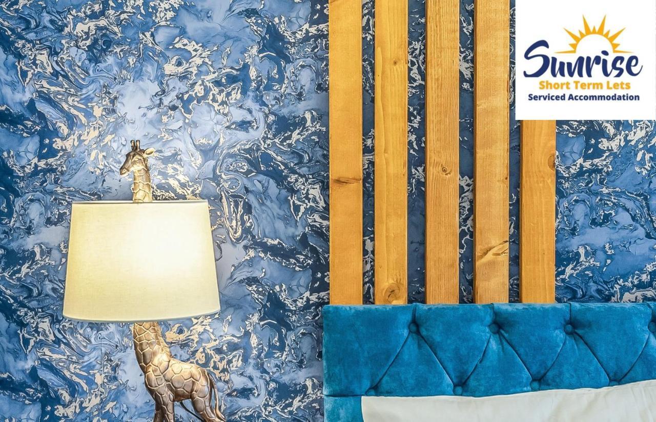 Presidential Apartment, Family Home, Luxury Bedrooms, 2 Rooms, 1 King Bed, 2 Single Beds, Free Wifi, Free Parking, Tourists, Business Travelers, Relocation, Beautiful River Views, - Long Stays, Invoice And Reduced Price Are Only Via Sunrise Short Let Dundee Ngoại thất bức ảnh